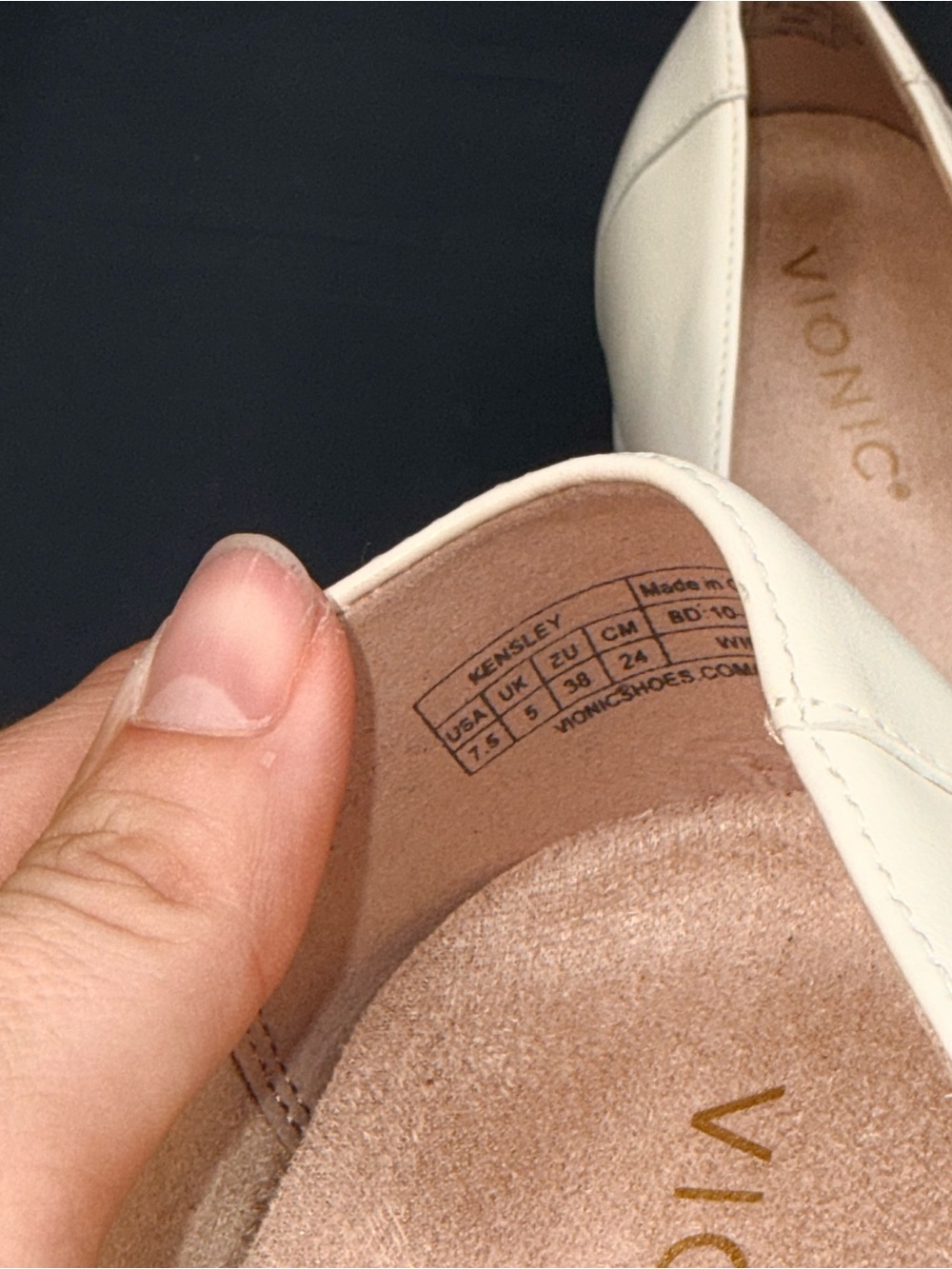 Vionic Kensley Cream Leather Lug Sole Loafers 7.5 Quiet Luxury Preppy Comfort - Picture 7 of 9